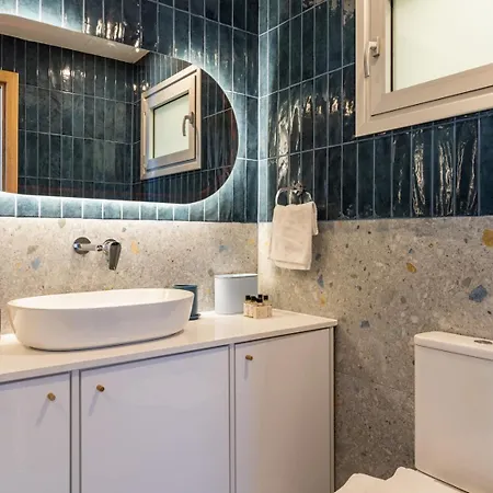 Modern Luxury 2br|park View & Balcony Apartament *